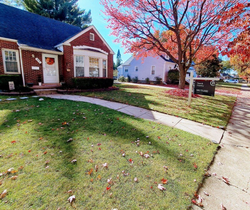 53 High St, Mount Clemens, MI 48043 House Rental in Mount Clemens, MI