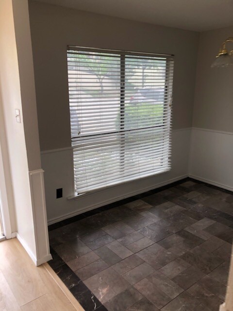 front room/ china area - 3824 Mediterranean St
