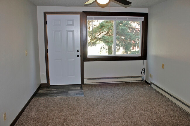 Building Photo - 1814 22nd Ave