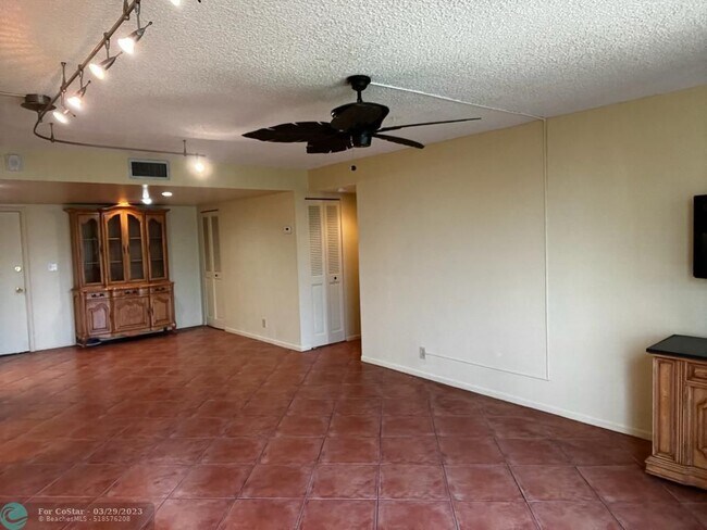 Building Photo - 6301 N University Dr
