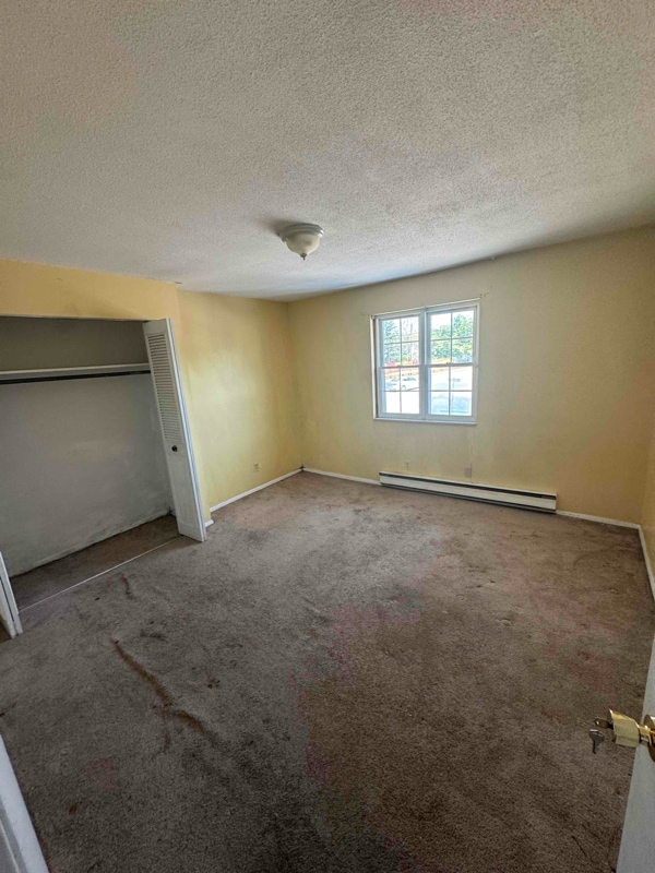 Building Photo - 12 -12A Hartford Tpke