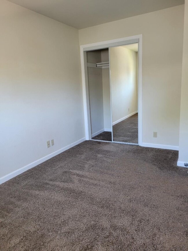 Building Photo - 3377 La Selva St