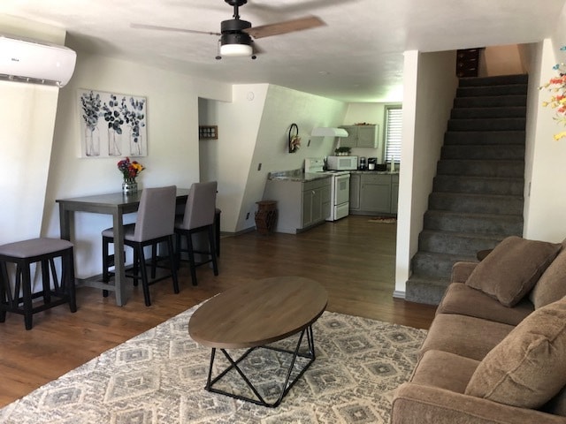 Foto del edificio - 3408 Hawaiian Ct