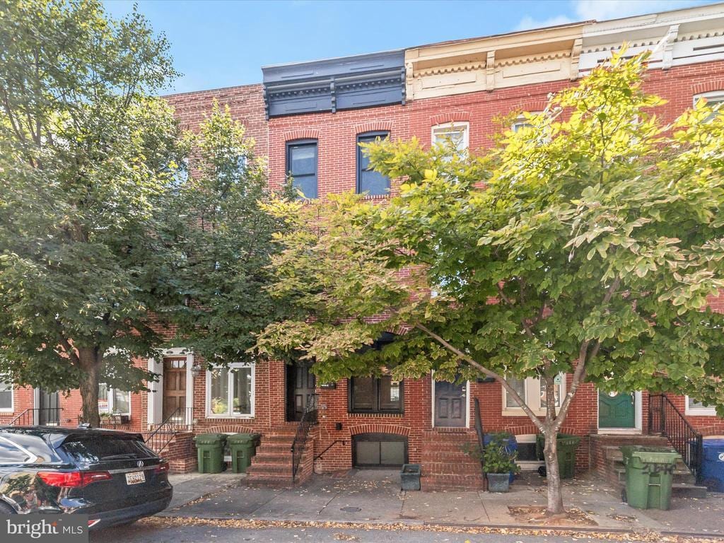 Primary Photo - 1642 S Charles St