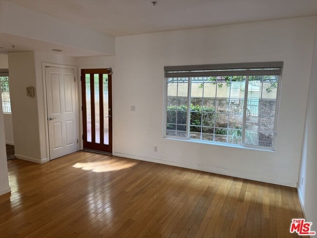 Foto del edificio - 2315 Mira Vista Ave