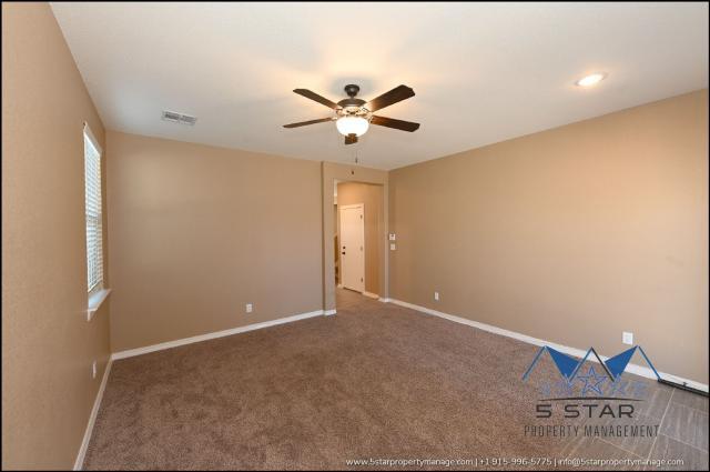 Foto del edificio - 4 bedroom in El Paso TX 79938