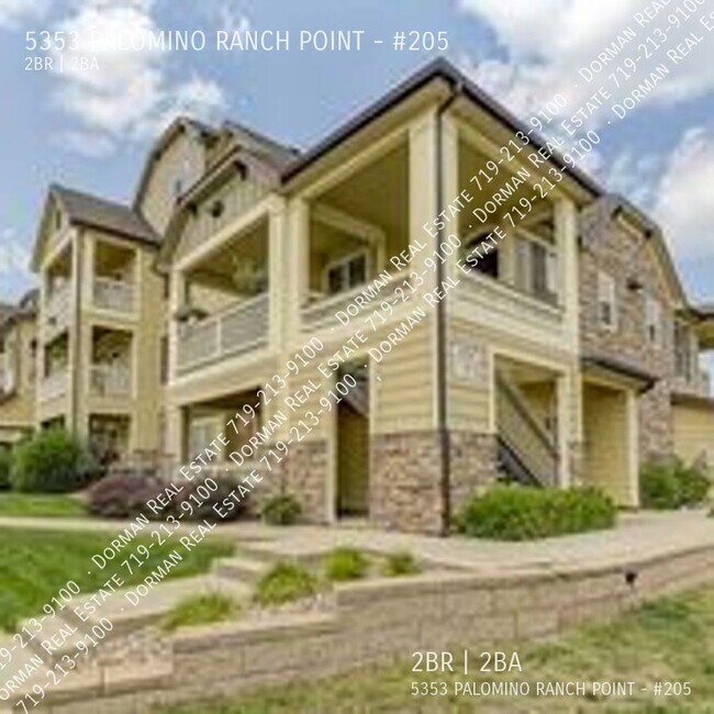 Foto del edificio - $500 OFF the first month of rent! Condo of...