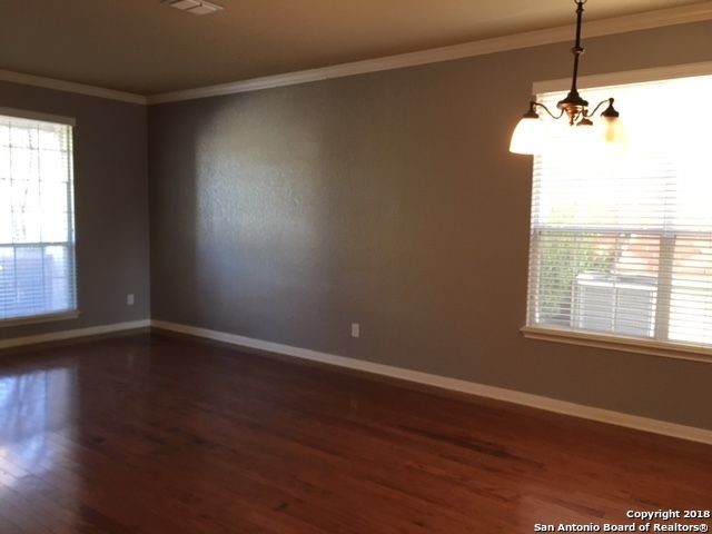 Building Photo - 618 Lorimor Ct
