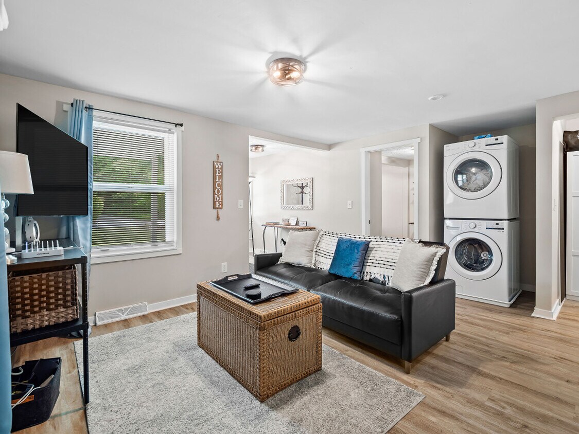 Foto principal - 1172 Grand Ave