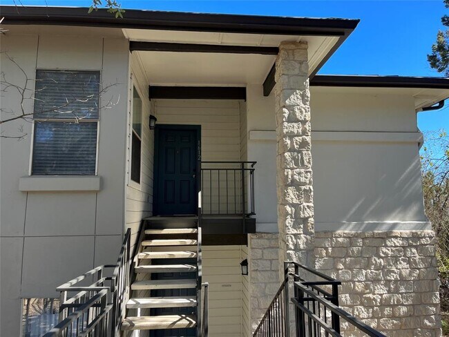 Foto del edificio - 6000-16 Shepherd Mountain Cove