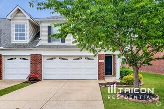 Building Photo - 4212 Aurora Cir