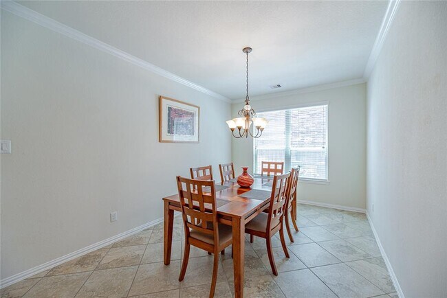 Building Photo - 9446 Sparrow Creek Ct