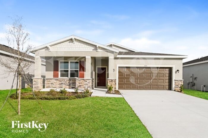 Foto principal - 600 Crown Rose Dr