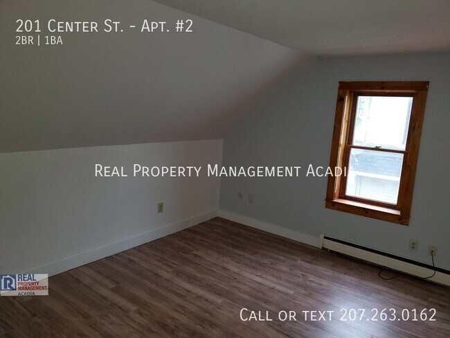 Foto del edificio - Updated & Renovated 2 Bedroom, 1 Bathroom ...