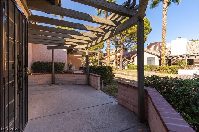 Building Photo - 2761 Laguna Shores Ln