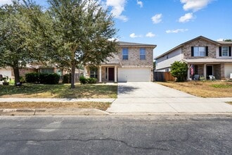 Building Photo - 8943 Walnut Springs