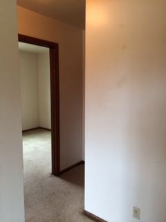 Building Photo - 658 Foxtree Cir