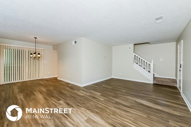 Foto del edificio - 8305 Gledstone Way