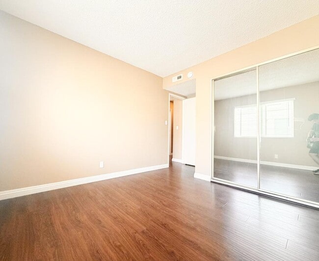 Photo - 428 S Monterey St #D Townhome