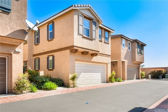 Foto del edificio - 277 Bloomington Ave