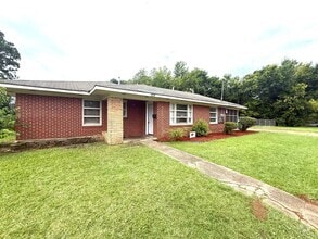 Building Photo - 129 Brantwood Dr