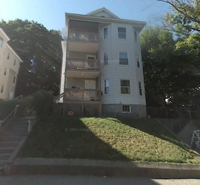 Foto del edificio - 82 Green Hill Pky