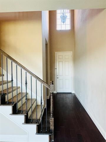 Building Photo - 2681 Chambers Dr