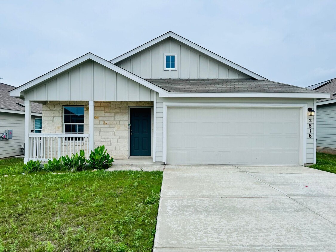 Foto principal - Reduced to $1695!