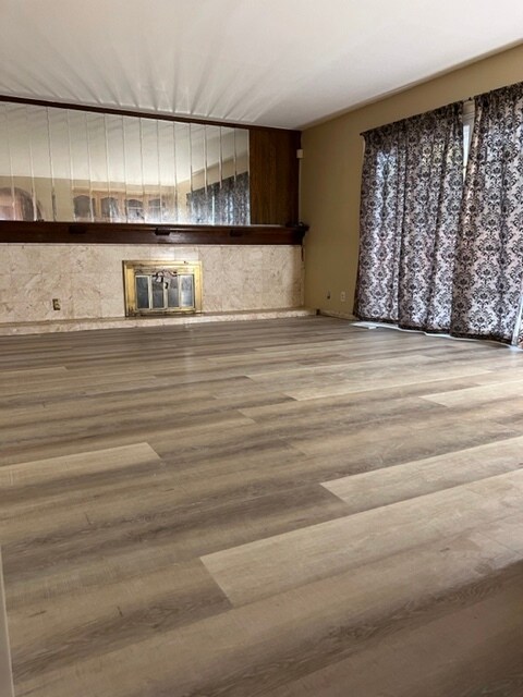 Foto del edificio - 1093 Horcajo Cir