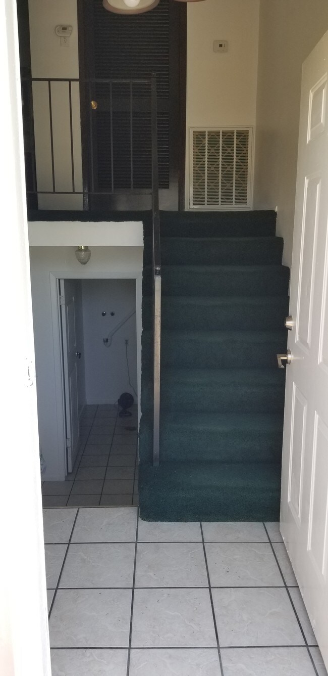 205 W 8480 S Midvale UT 84047 Townhouse For Rent In Midvale UT 