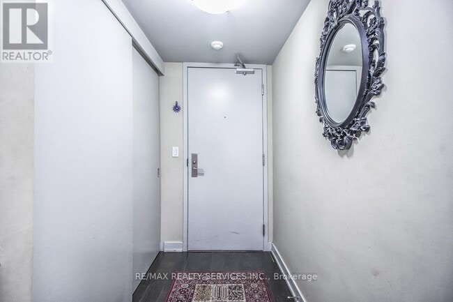 Building Photo - 21 Nelson St