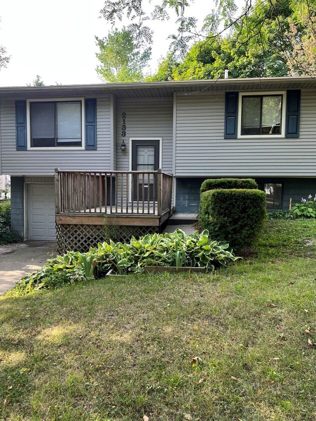 Photo - 2133 Fair Street Ann Arbor Three Bedroom 1.5 Bathrooms