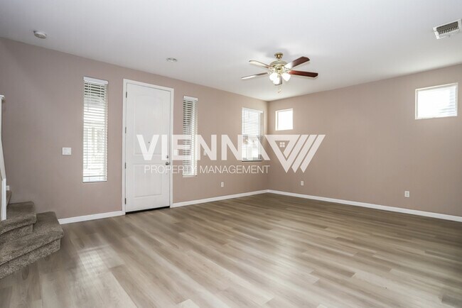 Building Photo - 3623 el Dala Ln