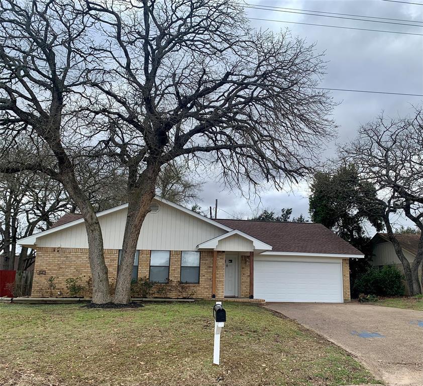 Primary Photo - 503 Meadow Dr