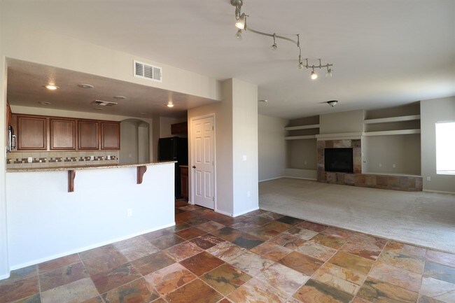 Foto del edificio - 11850 Tevare Ln