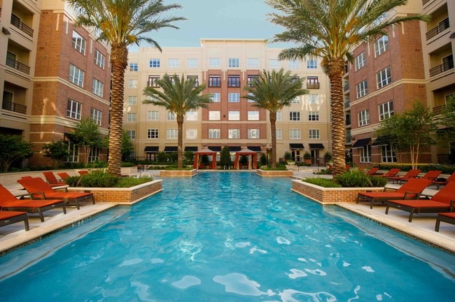 Hanover Rice Village Apartments Houston Tx Building Photo Hanover Rice Village