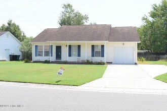 Building Photo - 4824 Weybridge Ln