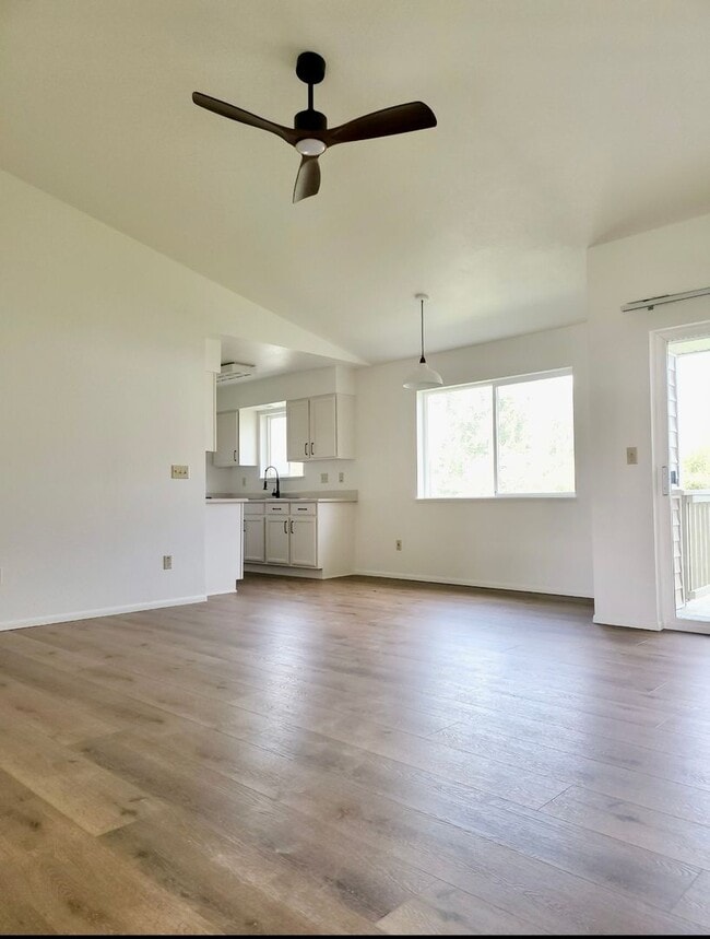 Building Photo - Newly Renovated Farmhouse style unit with new mini split for heating and cooling and garage