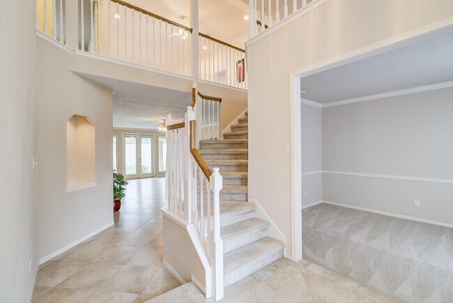 Foto del edificio - 17323 Jackson Pines Dr
