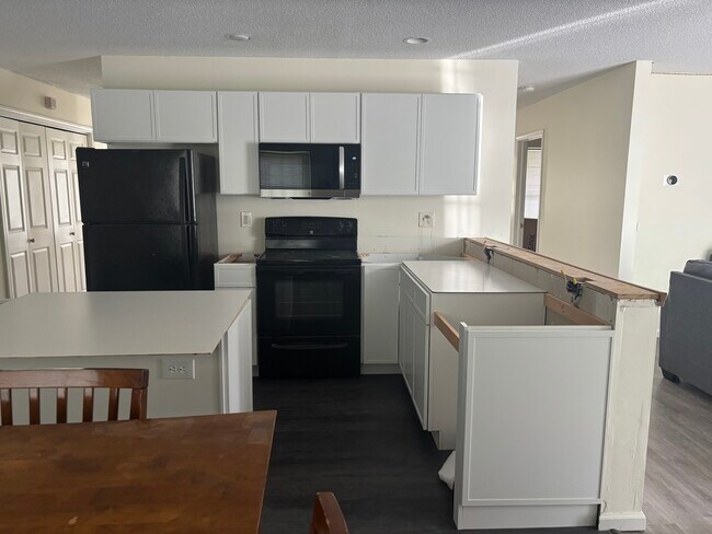 Foto del edificio - 53 Inwood Ave