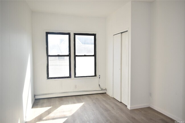 Foto del edificio - 117-6 Jamaica Ave