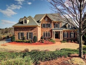 Building Photo - 502 Rivercliff Trce