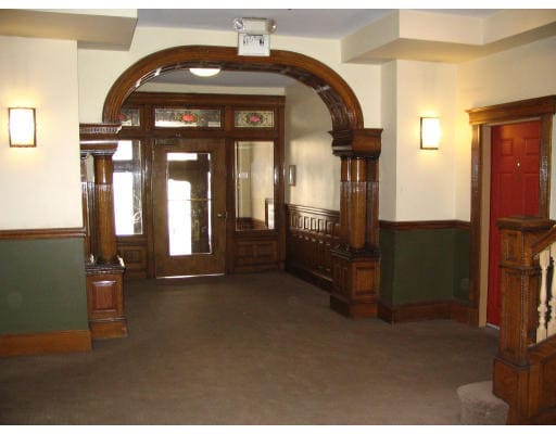 Building Photo - 39 Hemenway St
