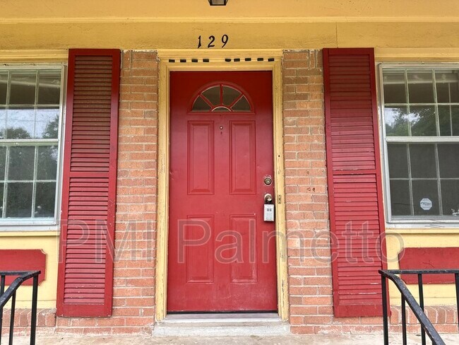 Building Photo - 129 Charmont Dr