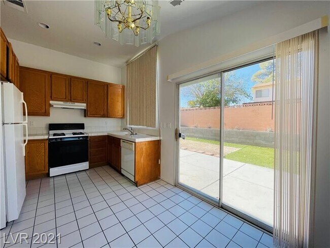 Foto del edificio - 4337 Chessman Way