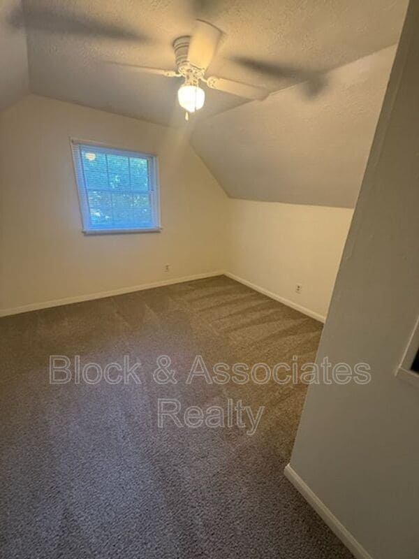 Building Photo - 1326 Spanish Dr