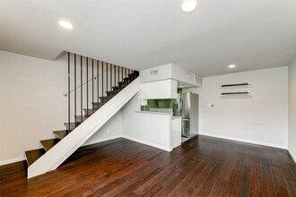 Building Photo - 3110 Red River St