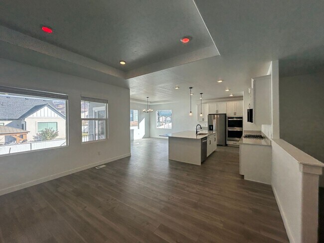 Foto del edificio - 284 W Saddlebrook Dr