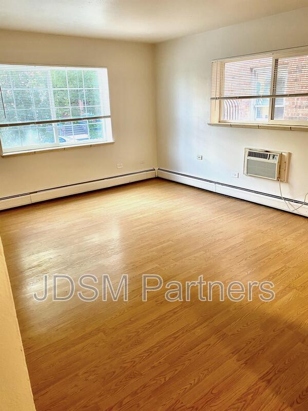 Foto del edificio - 1415 N Pearl St