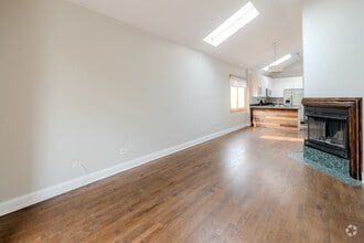 Building Photo - 1342 N Cleaver St